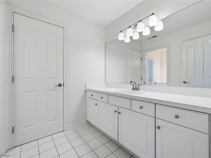 1351 Cobblestone Chase, Westlake, OH 44145 Photo 28