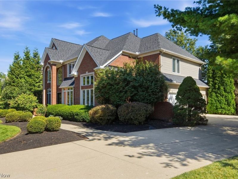 1351 Cobblestone Chase, Westlake, OH 44145 Photo 3