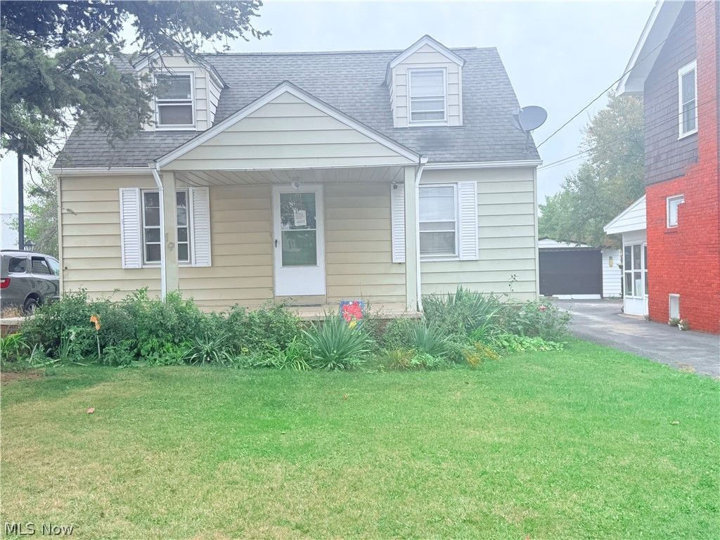 19 Greencroft Road , Bedford, OH 44146 Main Photo