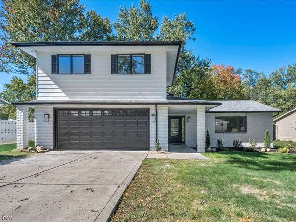 5626 Seneca Place , Willoughby, OH 44094