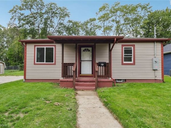 843 11th Street SE, Massillon, OH 44646