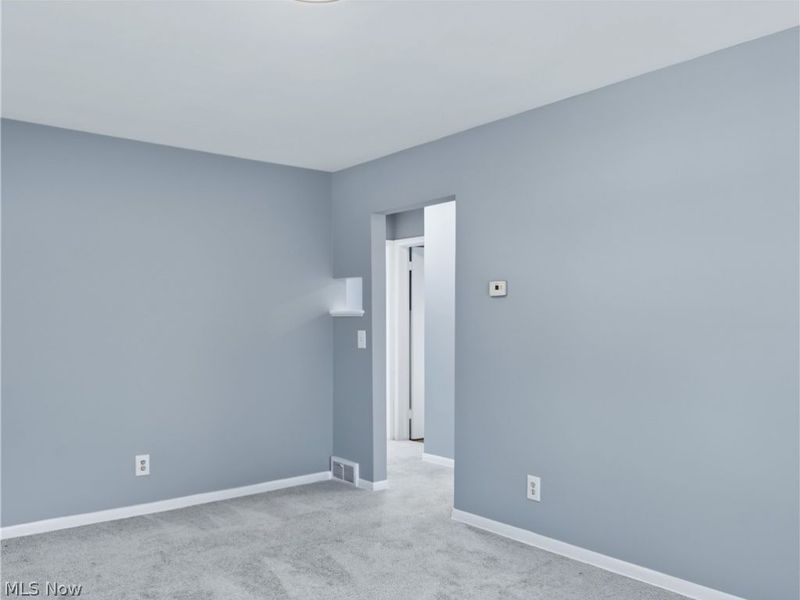 1064 Ray Street , Akron, OH 44306 Photo 9