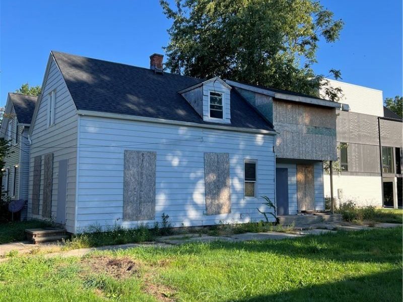 5911 Madison Avenue, Cleveland, OH 44102 Photo 3