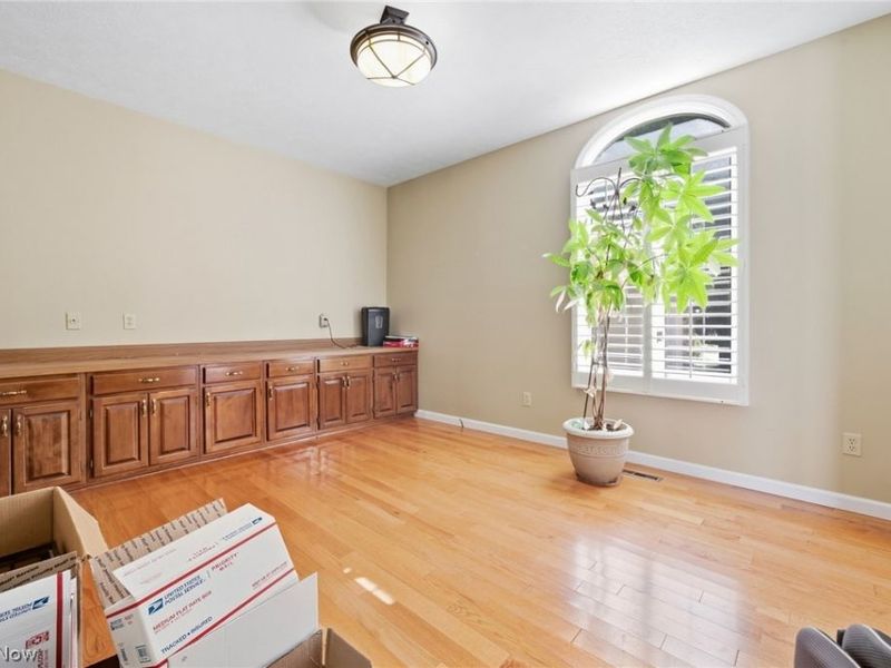 7539 Old Quarry Lane, Brecksville, OH 44141 Photo 5