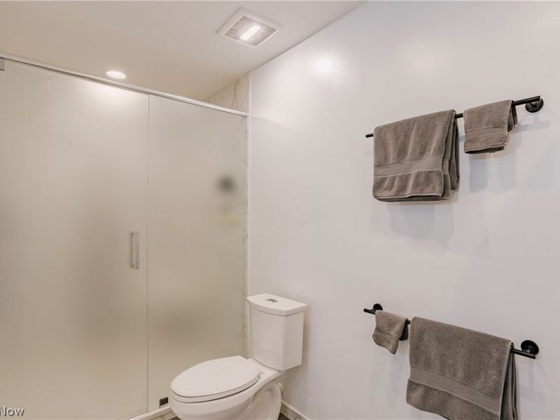 6889 Woodwalk Drive, Unit 46, Brecksville, OH 44141 Photo 28