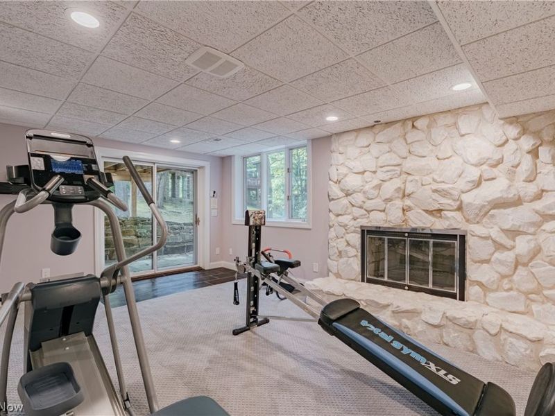 6889 Woodwalk Drive, Unit 46, Brecksville, OH 44141 Photo 35