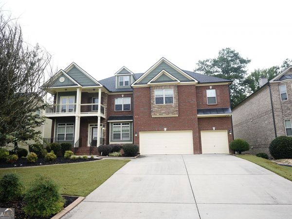 3653 Lake Estates Way, Atlanta, GA 30349