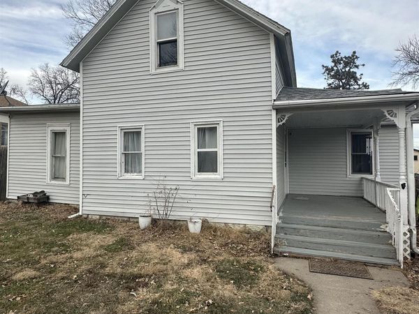 612 W Elm Street, Wilber, NE 68465