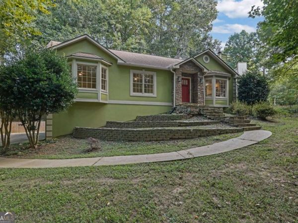 210 Crabapple Lane, Powder Springs, GA 30127