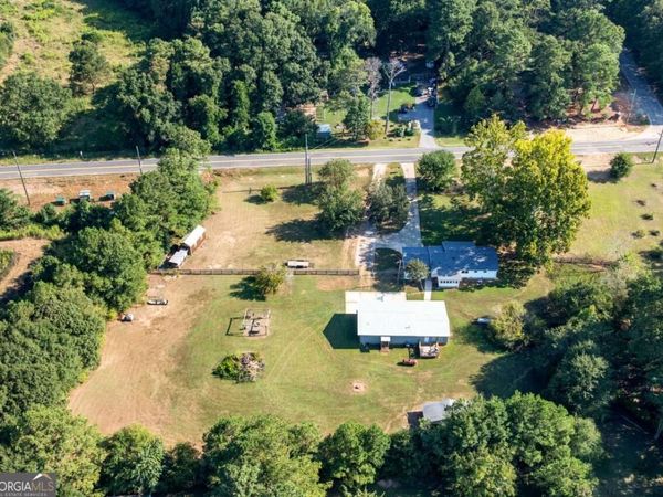 352 Mcintosh Trail, Senoia, GA 30276