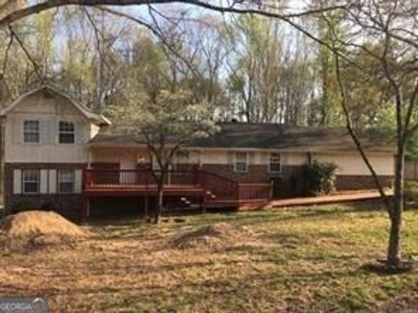 2782 CenterVille Rosebud Road, Snellville, GA 30039