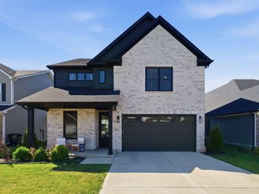 1057 Squirrel Nest Lane, Lexington, KY 40509