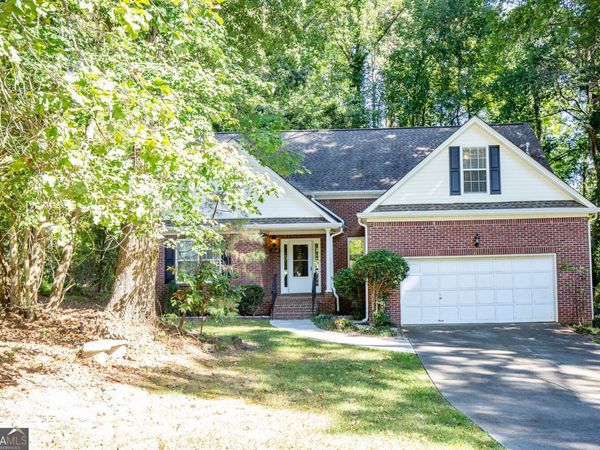 2584 Rockwood Way SW, Stone Mountain, GA 30087