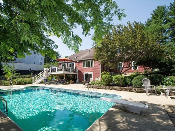 263 Edgewater Drive, Pembroke, MA 02359