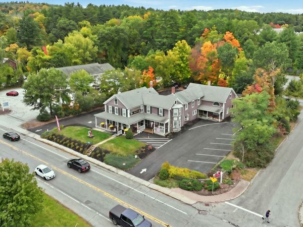 454 Main St, Sturbridge, MA 01518