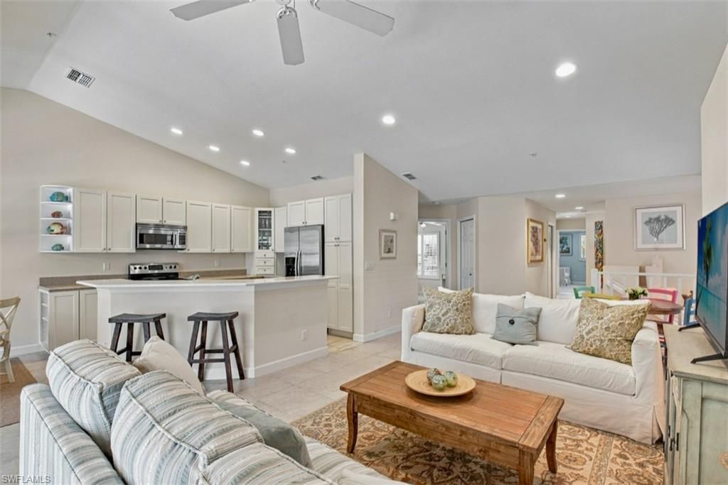 24833 Lakemont Cove Ln , Unit 202, Bonita Springs, FL 34134 Photo
