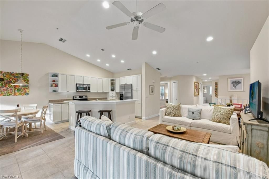 24833 Lakemont Cove Ln , Unit 202, Bonita Springs, FL 34134 Photo