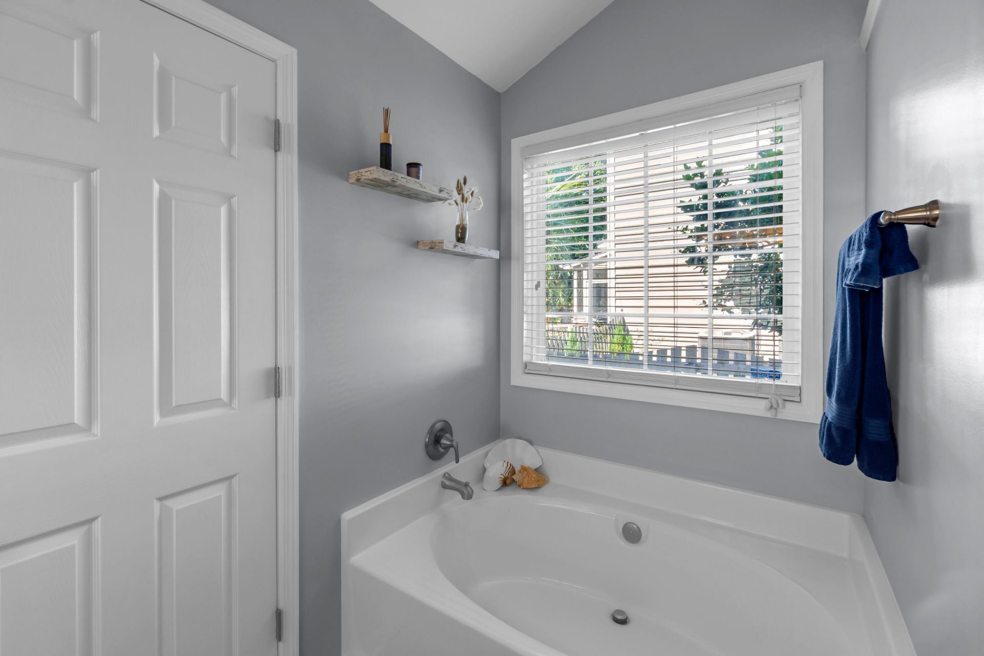 3505 Ashwycke Street Photo 20