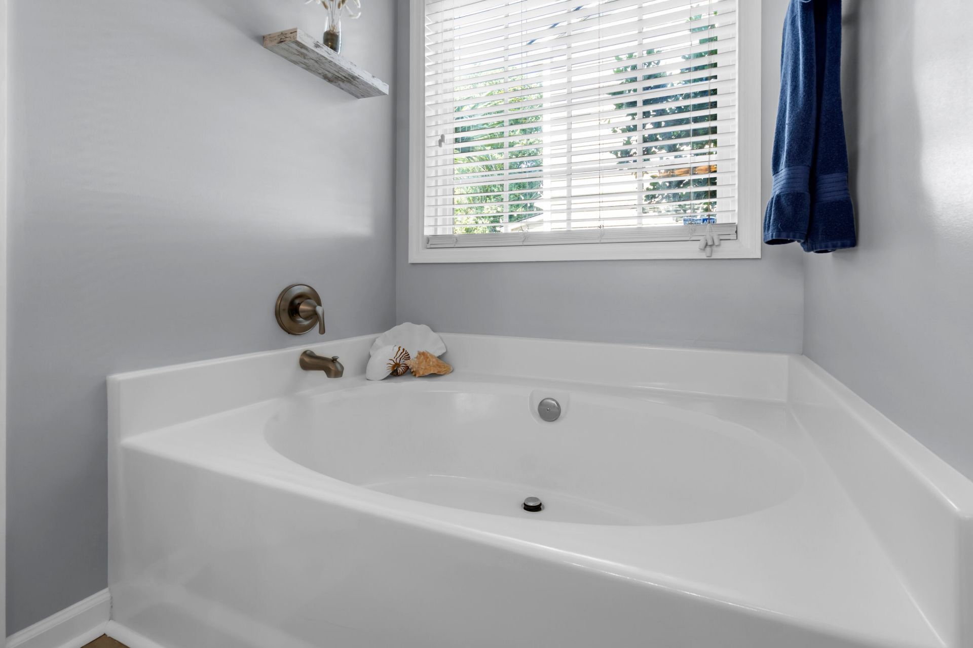 3505 Ashwycke Street Photo 21