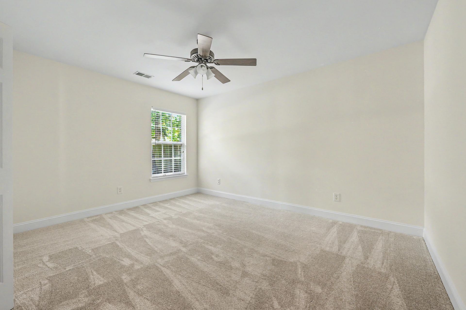 5324 Deep Blue Lane Photo 22