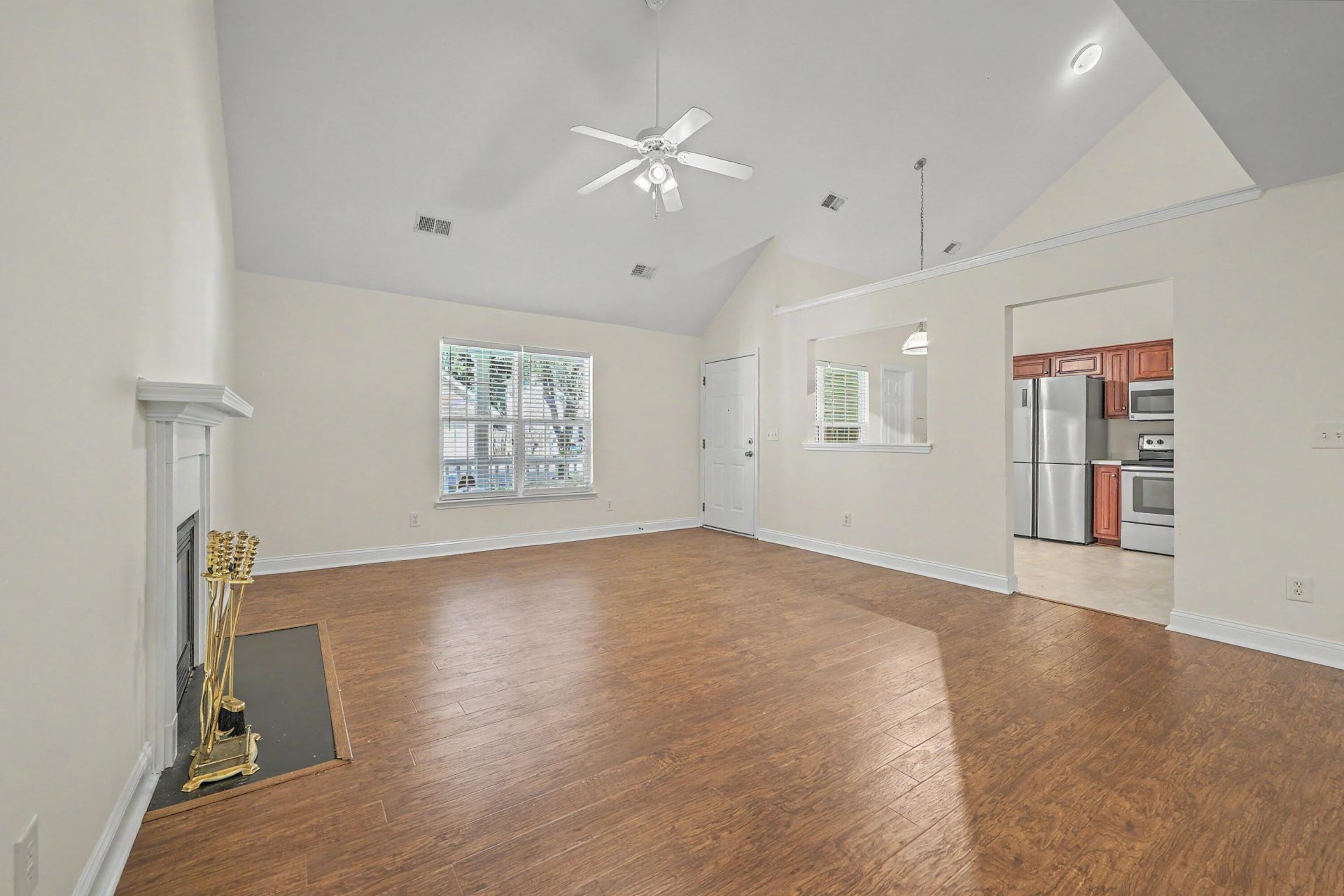 5324 Deep Blue Lane Photo 8