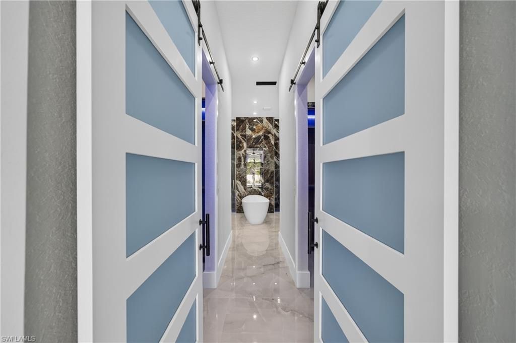 2301 SW 39th Ter , Cape Coral, FL 33914 Photo