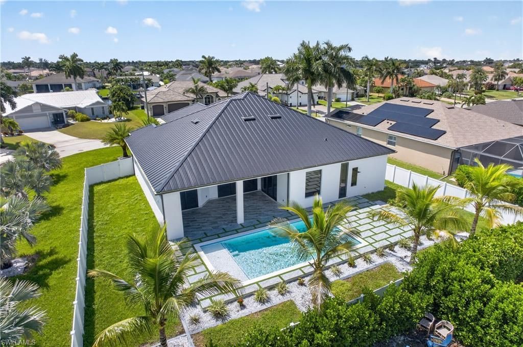 2301 SW 39th Ter , Cape Coral, FL 33914 Photo