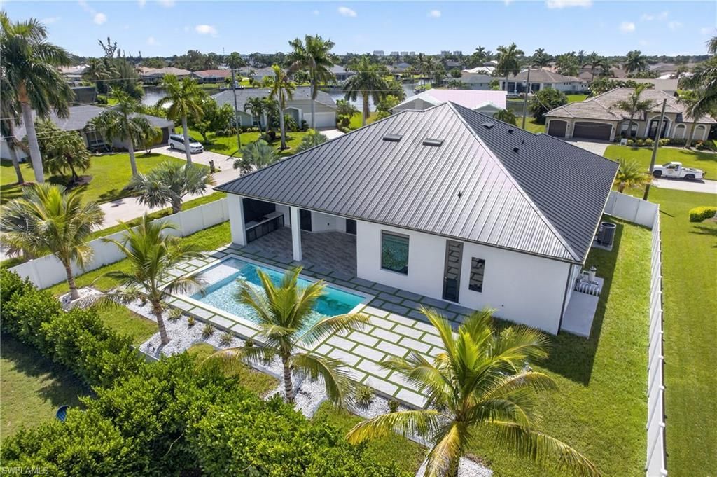 2301 SW 39th Ter , Cape Coral, FL 33914 Photo
