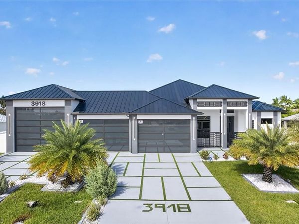 3918 Oasis BLVD , CAPE CORAL, FL 33914