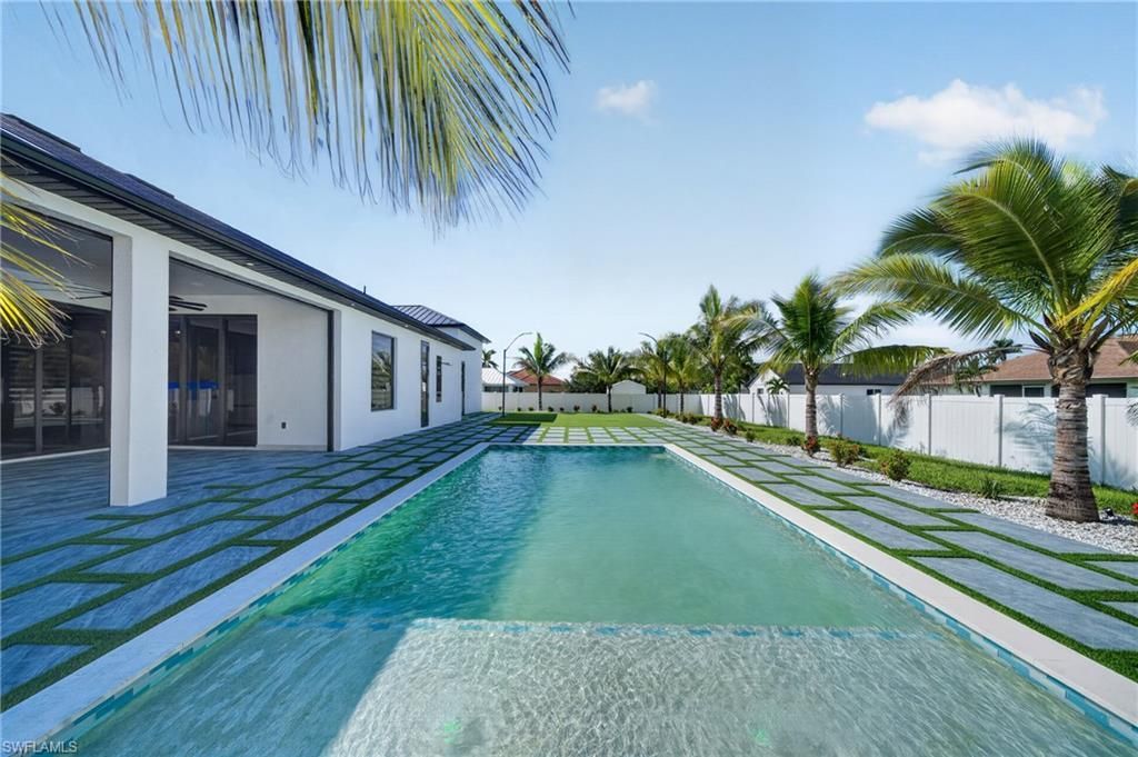 3918 Oasis Blvd , Cape Coral, FL 33914 Photo