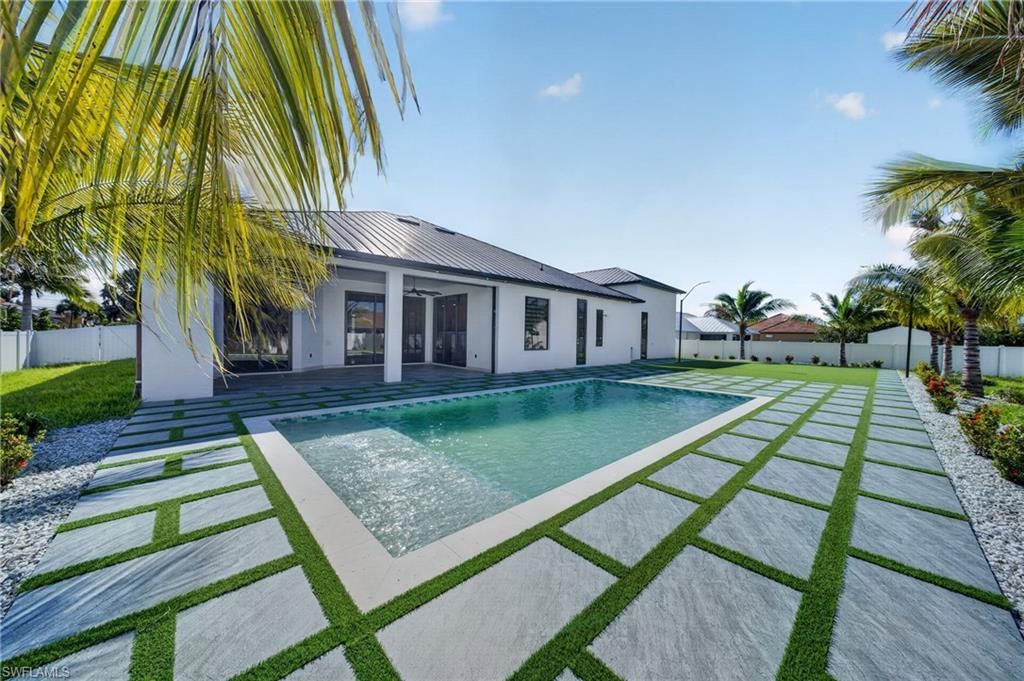 3918 Oasis Blvd , Cape Coral, FL 33914 Photo