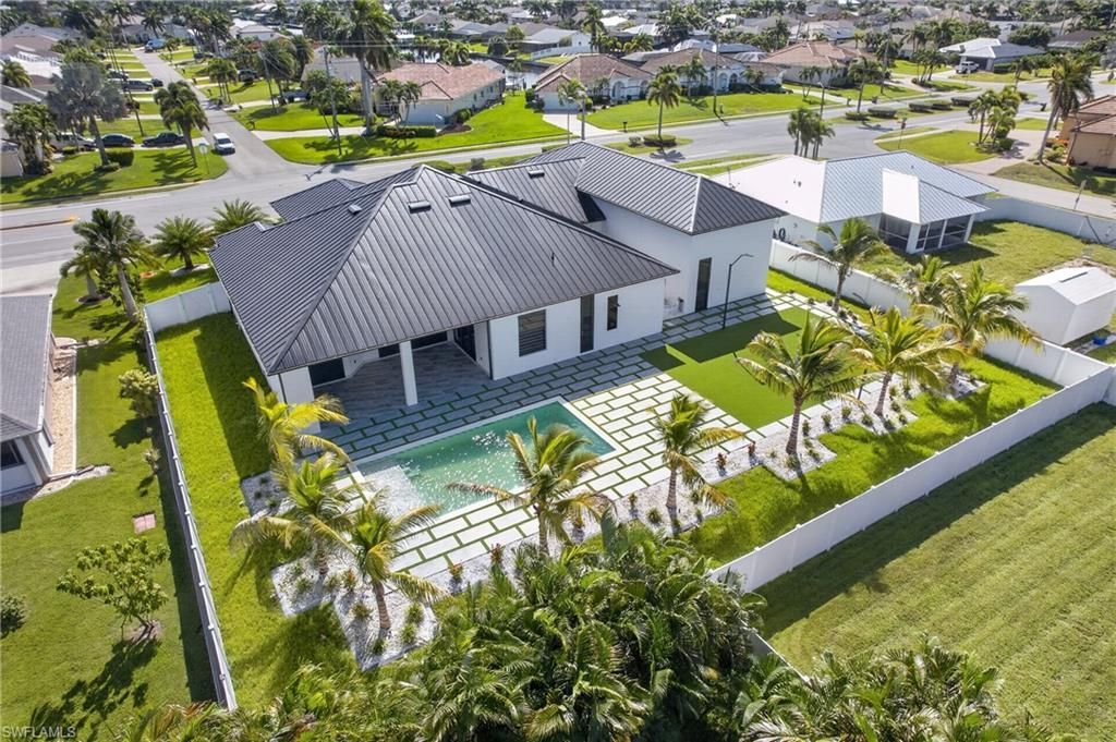 3918 Oasis Blvd , Cape Coral, FL 33914 Photo