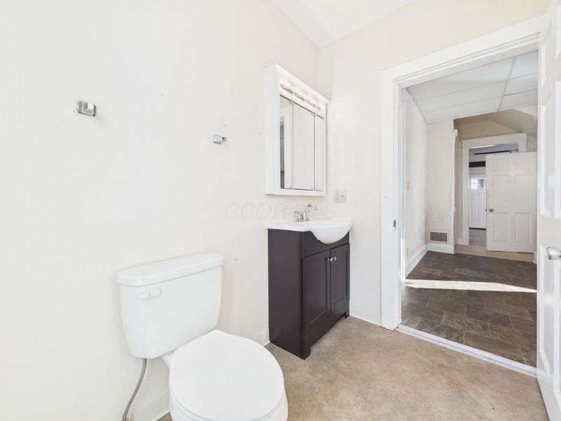 324 E 6th Avenue, Lancaster, OH 43130 Photo 59
