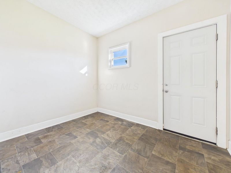 324 E 6th Avenue, Lancaster, OH 43130 Photo 60