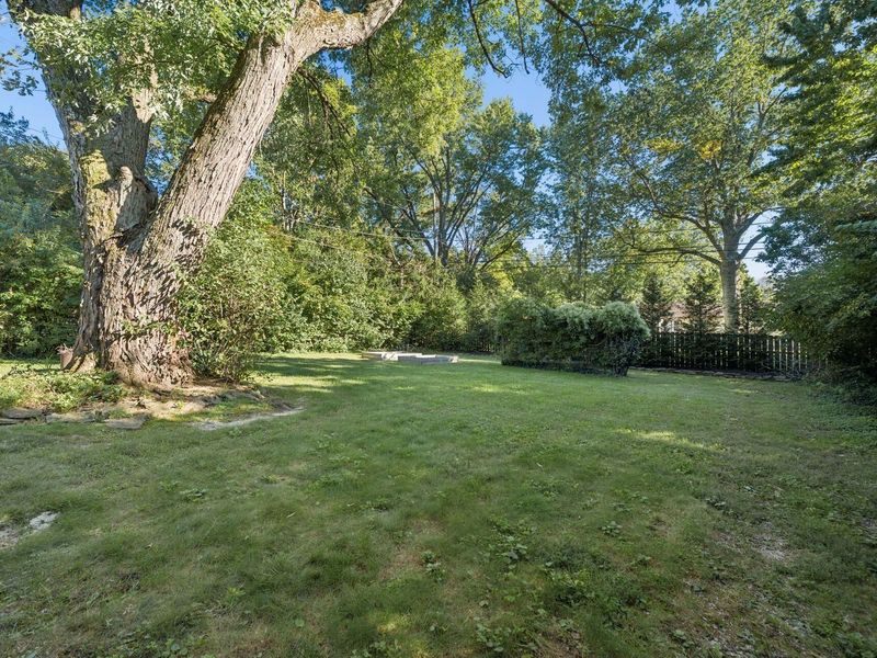 171 Village Drive, Columbus, OH 43214 Photo 45