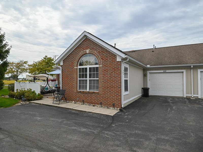 606 Hampton Woods Drive , Marion, OH 43302 Photo 19