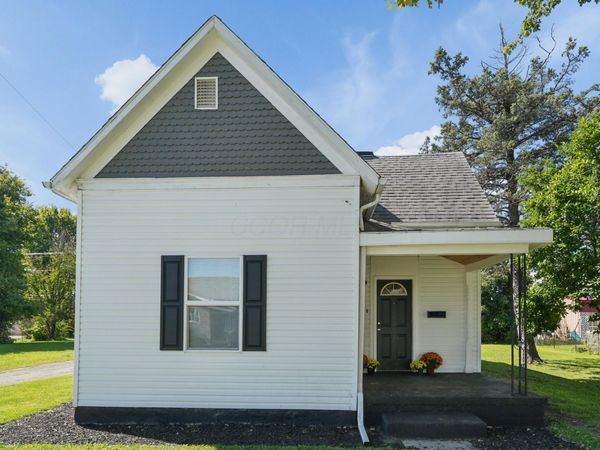 13 Maple Street , Jeffersonville, OH 43128