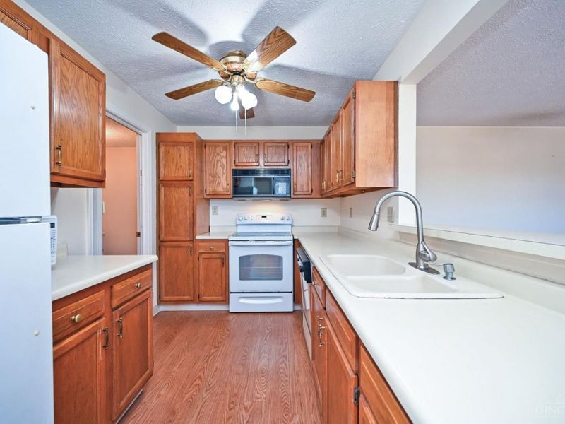5106 Cody Pass Drive, West Chester, OH 45011 Photo 4
