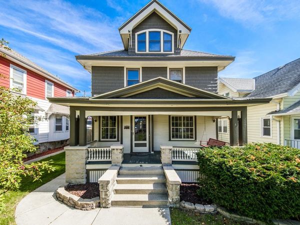 1574 S 79th STREET, West Allis, WI 53214