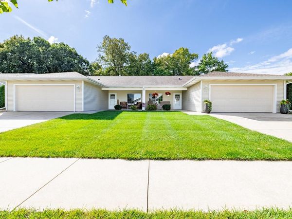 630 Novak STREET, Unit 54-2, Hartford, WI 53027
