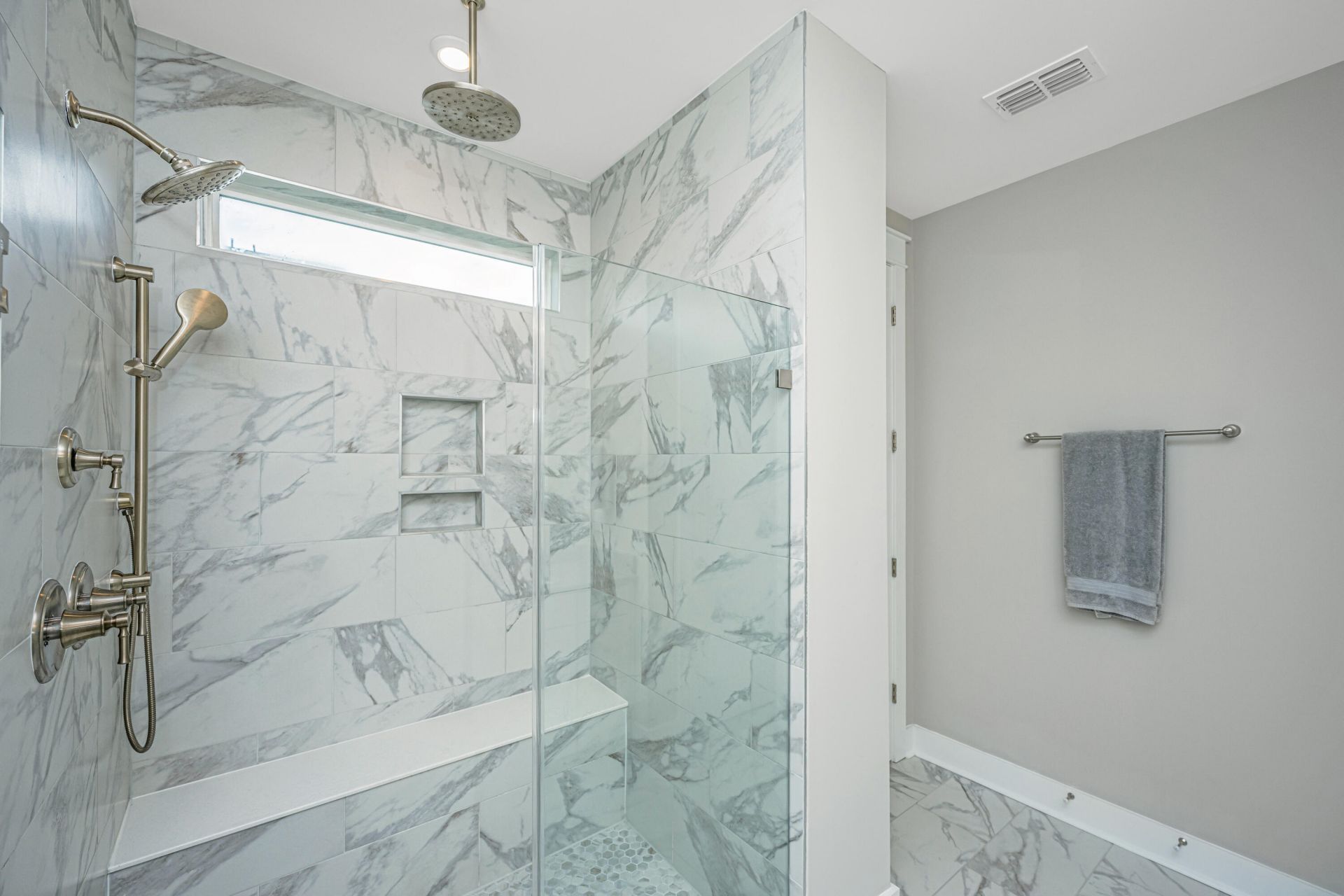 1556 Asher Avenue Photo 15