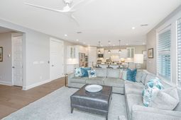1556 Asher Avenue photo 4