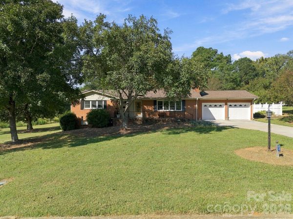 82 Henderson Street , Badin, NC 28009