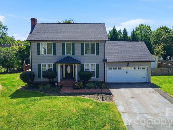 2351 Ellerbe Drive , Kannapolis, NC 28083