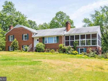 5619 WHARTON LANE, CENTREVILLE, VA 20120