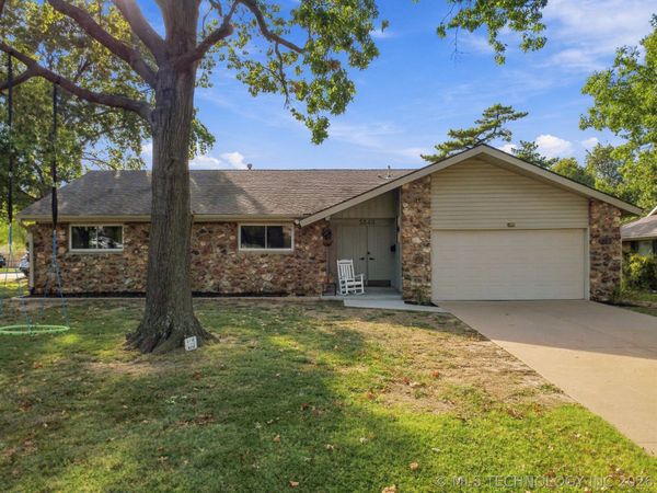 5848 S Maplewood Avenue , Tulsa, OK 74135