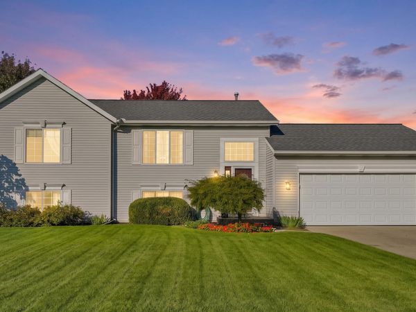 7407 Katie Lane, Hudsonville, MI 49426