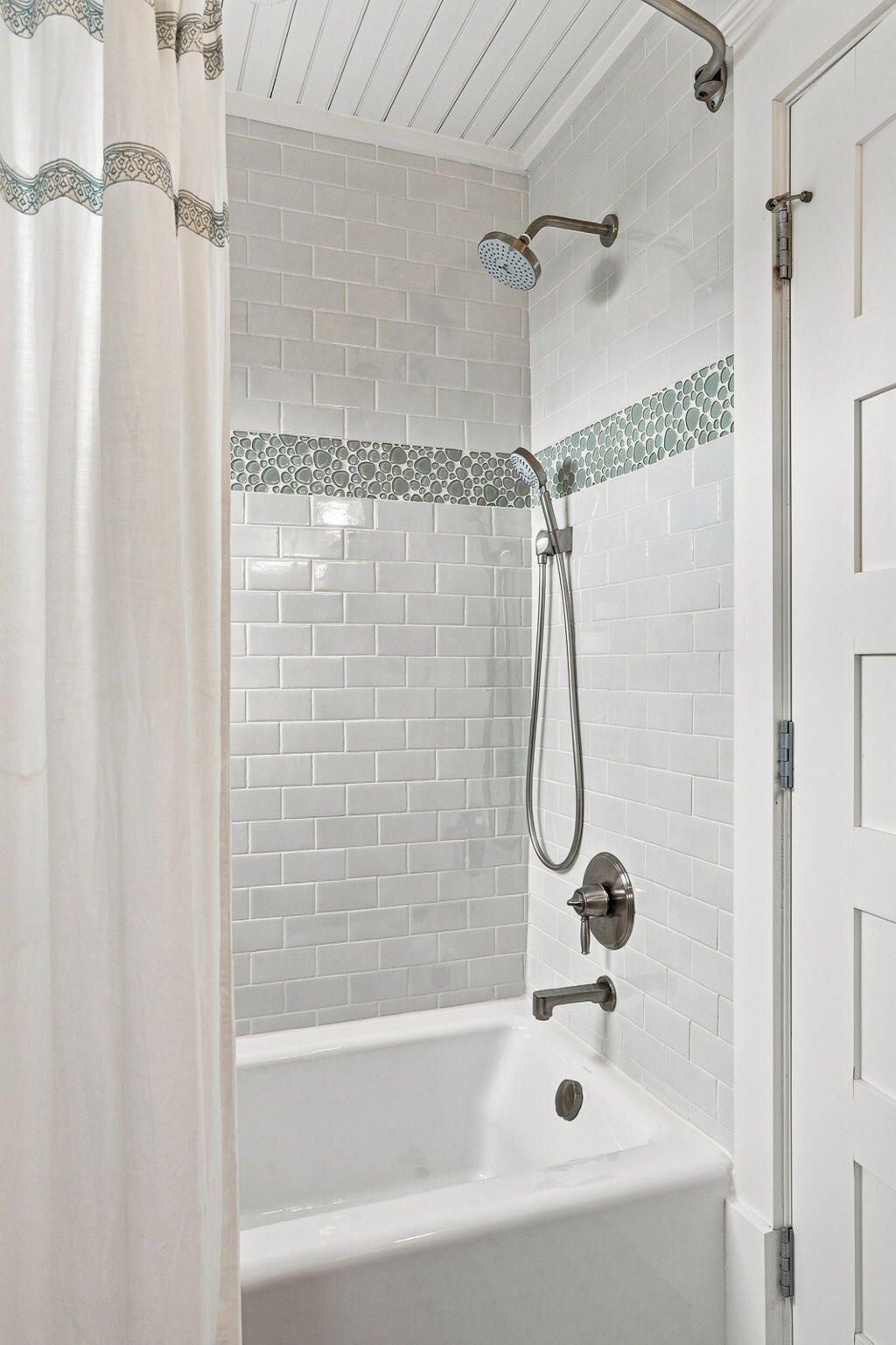 2672 Ion Avenue Photo 50
