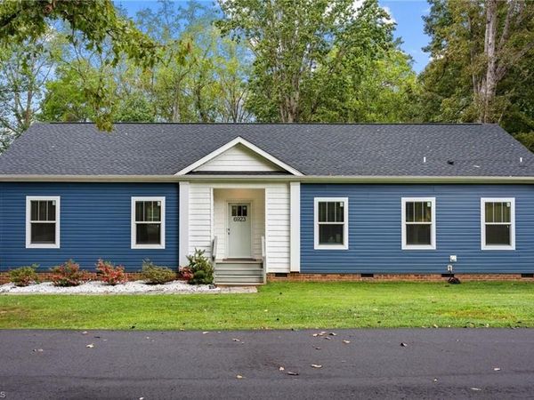 6923 Dexter Drive, Lewisville, NC 27023