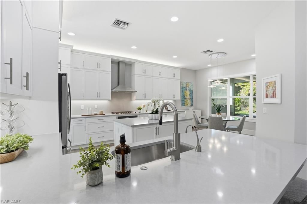 12021 Azalea Way , Naples, FL 34120 Photo